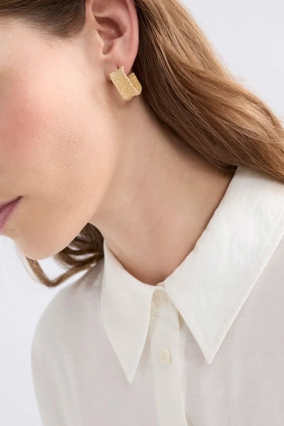 Detta Hoop Earring Detta Hoop Earring