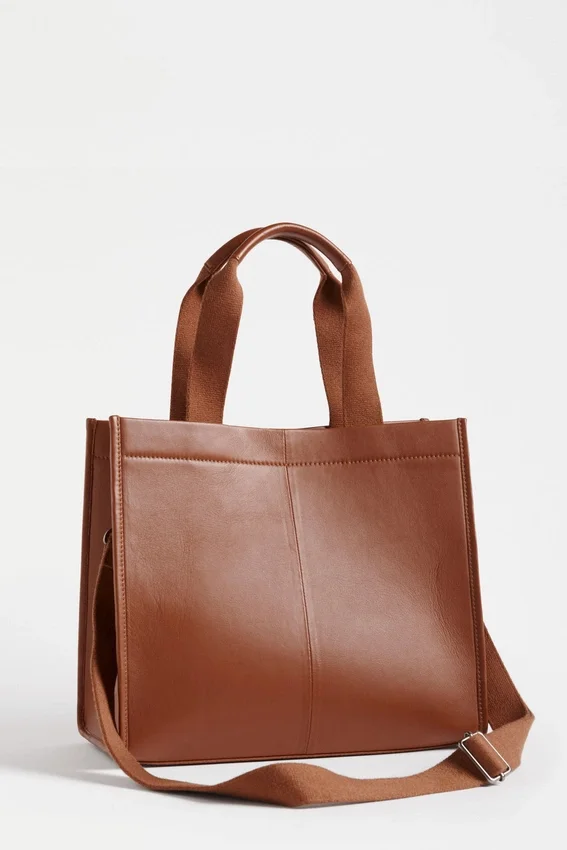 Eila Tote Eila Tote
