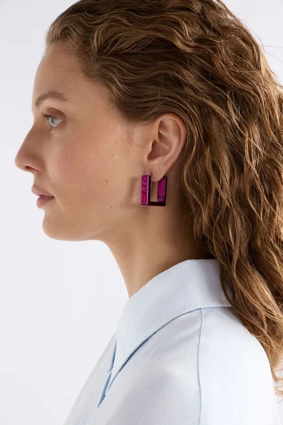 Jilsa Small Hoop Earring Jilsa Small Hoop Earring