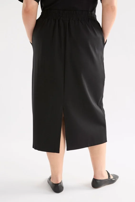 Mana Skirt Mana Skirt