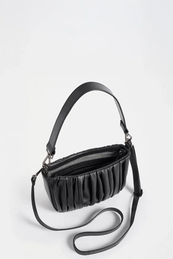 Niila Crossbody Bag Niila Crossbody Bag
