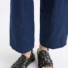 Ostt Sandal