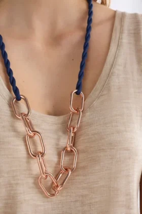 Torss Long Necklace Torss Long Necklace