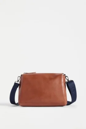 Veni Crossbody Bag Veni Crossbody Bag
