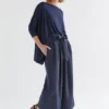 Wide Stretch Top